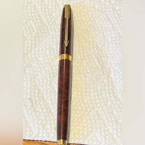 Fountain Pen PARKER 750 Lacquer Gold 18K 750 1990’s